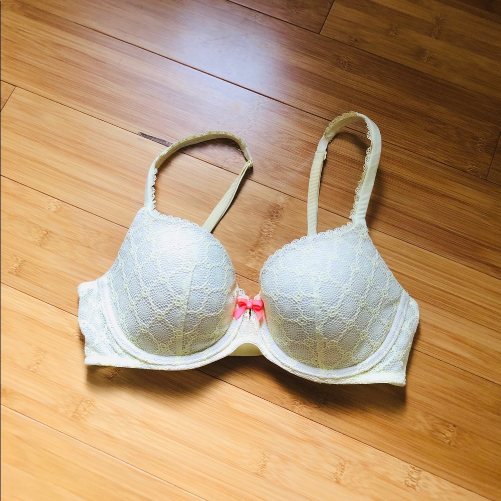 Victoria Secret bra